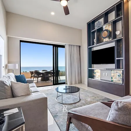 Three Bdr Ocean Front Lockoff - Villa La Valencia