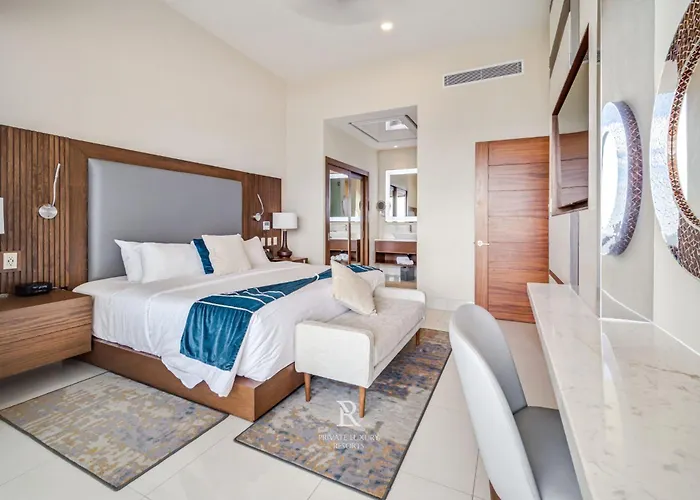 Three Bdr Ocean Front Lockoff - La Valencia Station touristique Cabo San Lucas
